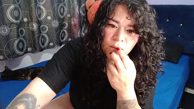 ANGELIQUE KLANE online show from May 18, 4:02 pm
