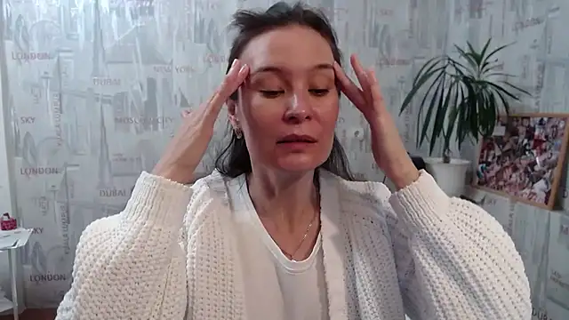 GinaQSoul online show from September 19, 3:52 am