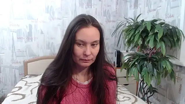 Snapshot of GinaQSoul chatting on February 4, 3:29 pm GinaQSoul online show from February 4, 3:29 pm