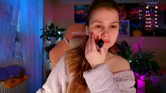 Snapshot of GoodWitch_ chatting on January 15, 7:57 am GoodWitch online show from January 15, 7:57 am