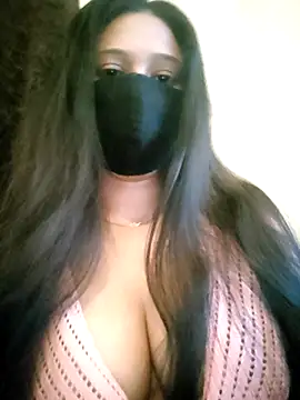 Snapshot of MumbaiMaskGirl chatting on January 14, 3:50 pm MumbaiMaskGirl online show from January 14, 3:50 pm