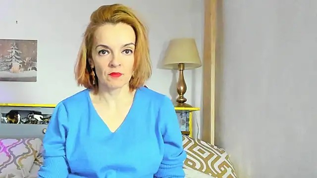 KateConner online show from March 1, 5:38 pm