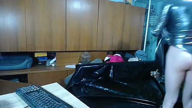 Kinkidani86 online show from July 4, 5:52 pm