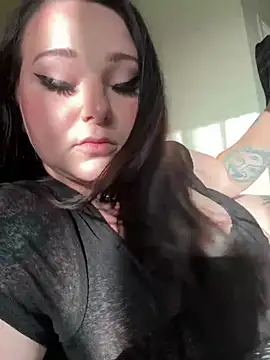 Kira tattoo online show from May 10, 1:55 am