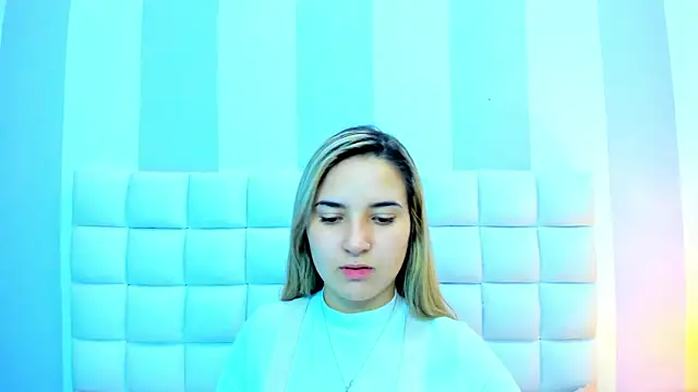 Snapshot of teresasroom_ chatting on October 3, 3:09 pm teresasroom online show from October 3, 3:09 pm