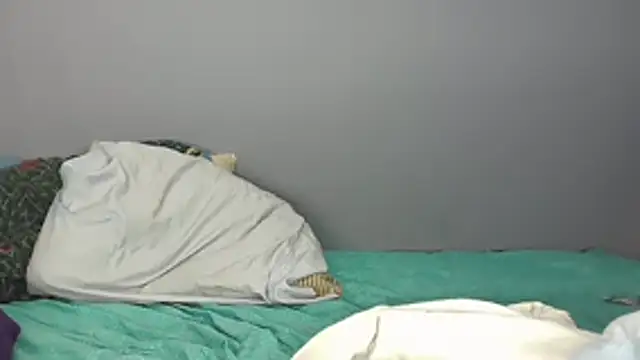 Snapshot of k-dong chatting on March 18, 8:12 pm k-dong online show from March 18, 8:12 pm