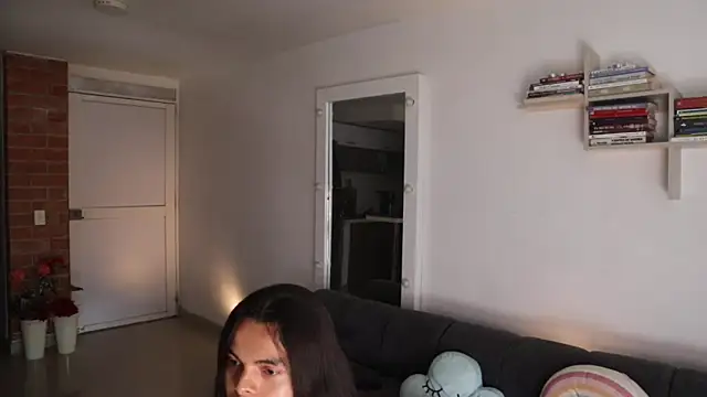  Vahos  online show from March 23, 7:18 pm