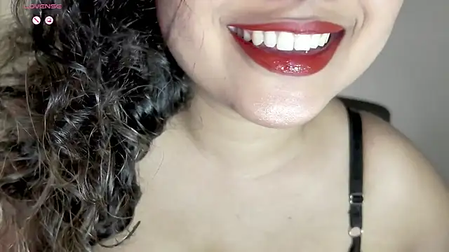  neesha 414  online show from May 22, 6:02 pm