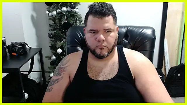 Snapshot of Gabihotxxx1 chatting on January 4, 4:11 pm Gabihotxxx1 online show from January 4, 4:11 pm