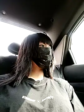 Latin summer online show from February 28, 7:35 pm