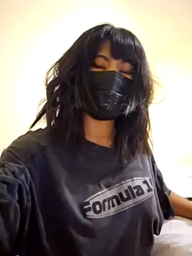 Snapshot of Latin_summer chatting on March 21, 2:38 am Latin summer online show from March 21, 2:38 am