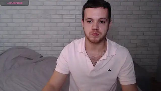 Snapshot of Alexxx_horny chatting on November 30, 2:21 pm Alexxx horny online show from November 30, 2:21 pm