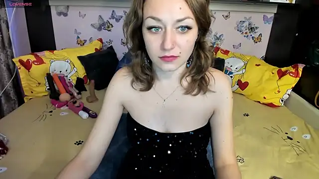 Snapshot of FoxyDom699 chatting on September 26, 7:12 am FoxyDom699 online show from September 26, 7:12 am