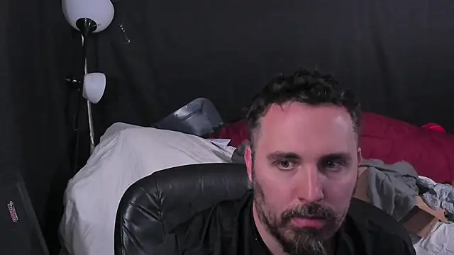 Metalstud online show from May 4, 2:07 am