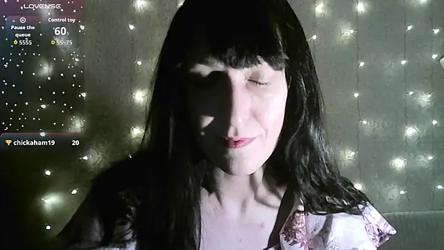 MarieODahliaS online show from December 18, 12:22 pm