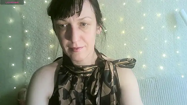 MarieODahliaS online show from March 14, 11:15 am