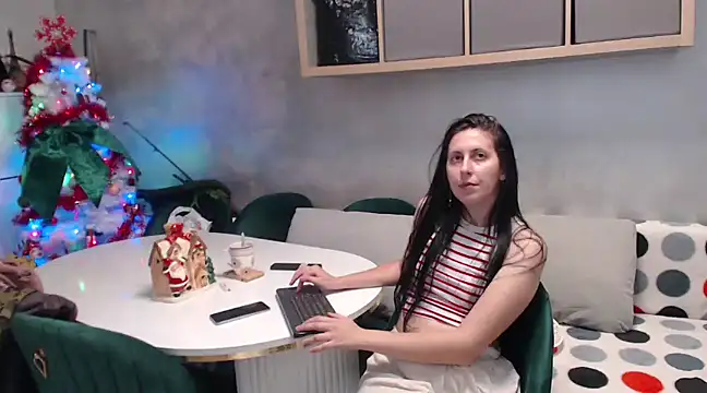 lolyforyou online show from December 10, 11:32 am