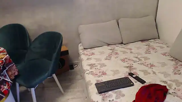 lolyforyou online show from January 14, 6:24 am