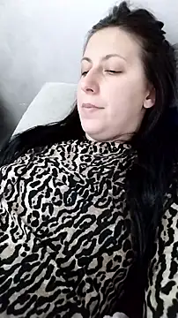 lolyforyou online show from November 18, 7:13 am