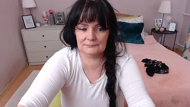 LeveMe2Nightt online show from May 12, 2:14 pm