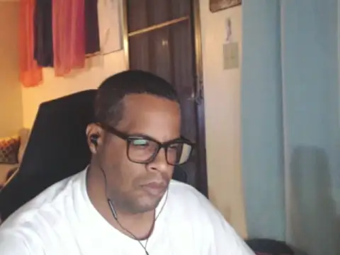 thesugar32 online show from February 28, 1:50 am