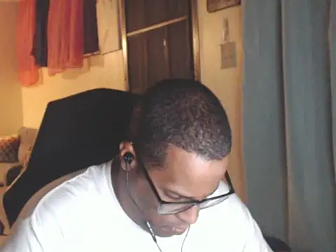 thesugar32 online show from March 1, 2:02 am