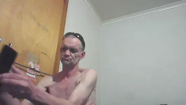 TooFknHorny1 online show from October 3, 1:57 am