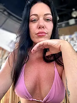 LilliThelo online show from December 20, 3:13 am