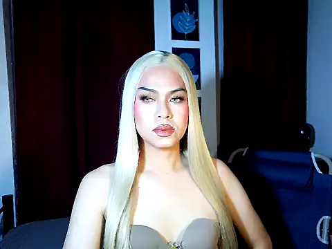 MistressLuna1 online show from February 27, 12:43 am