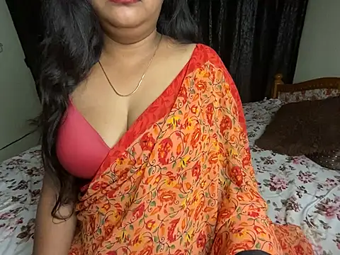 Snapshot of Love_4Sex chatting on January 29, 2:40 am Love 4Sex online show from January 29, 2:40 am