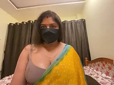 Snapshot of Love_4Sex chatting on February 3, 5:07 am Love 4Sex online show from February 3, 5:07 am