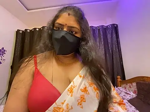 Snapshot of Love_4Sex chatting on February 17, 9:03 am Love 4Sex online show from February 17, 9:03 am