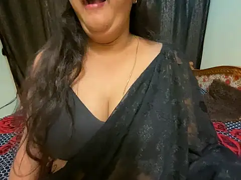 Snapshot of Love_4Sex chatting on February 22, 9:12 am Love 4Sex online show from February 22, 9:12 am