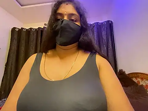 Snapshot of Love_4Sex chatting on February 26, 8:48 am Love 4Sex online show from February 26, 8:48 am