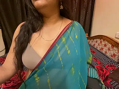 Snapshot of Love_4Sex chatting on February 28, 4:54 am Love 4Sex online show from February 28, 4:54 am