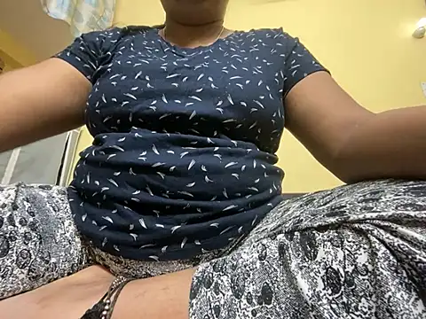 Snapshot of Love_4Sex chatting on March 11, 5:46 pm Love 4Sex online show from March 11, 5:46 pm