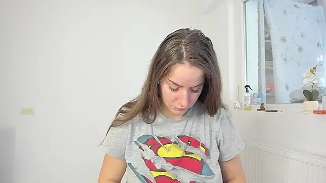 Snapshot of DiamondKay chatting on February 2, 7:18 am DiamondKay online show from February 2, 7:18 am