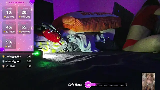 Snapshot of Blondiewithanass chatting on September 26, 1:37 pm Blondiewithanass online show from September 26, 1:37 pm