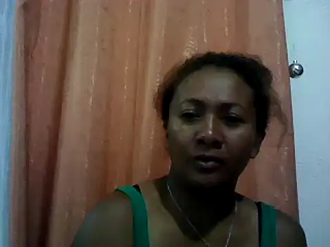 Snapshot of sexyladii chatting on December 23, 5:11 pm sexyladii online show from December 23, 5:11 pm