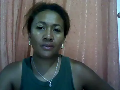 Snapshot of sexyladii chatting on January 2, 5:18 pm sexyladii online show from January 2, 5:18 pm