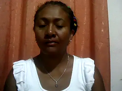 Snapshot of sexyladii chatting on January 14, 5:12 pm sexyladii online show from January 14, 5:12 pm