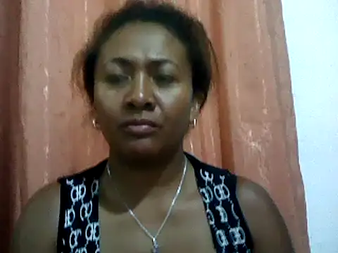 Snapshot of sexyladii chatting on January 24, 5:11 pm sexyladii online show from January 24, 5:11 pm
