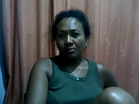 Snapshot of sexyladii chatting on February 11, 5:07 pm sexyladii online show from February 11, 5:07 pm