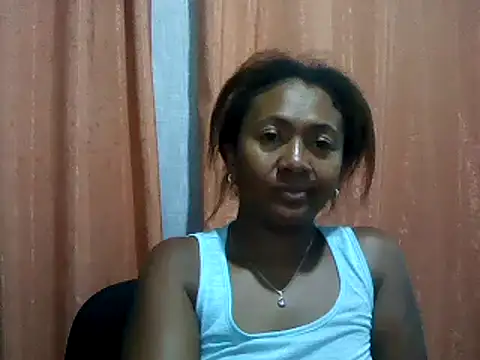 Snapshot of sexyladii chatting on February 12, 7:35 pm sexyladii online show from February 12, 7:35 pm