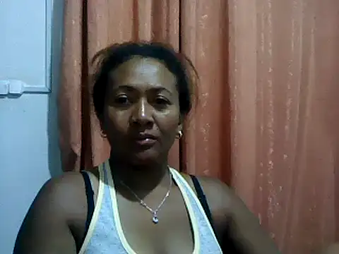 Snapshot of sexyladii chatting on February 13, 5:11 pm sexyladii online show from February 13, 5:11 pm