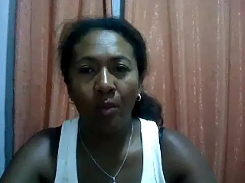 Snapshot of sexyladii chatting on February 14, 5:14 pm sexyladii online show from February 14, 5:14 pm
