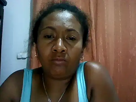 Snapshot of sexyladii chatting on February 23, 7:49 pm sexyladii online show from February 23, 7:49 pm