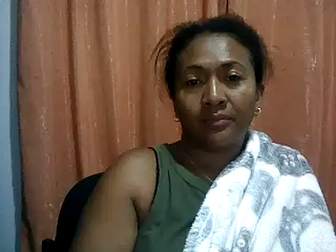 Snapshot of sexyladii chatting on March 20, 7:46 pm sexyladii online show from March 20, 7:46 pm