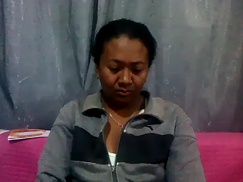 Snapshot of sexyladii chatting on September 10, 6:30 pm sexyladii online show from September 10, 6:30 pm