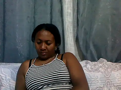 sexyladii online show from November 28, 5:15 pm